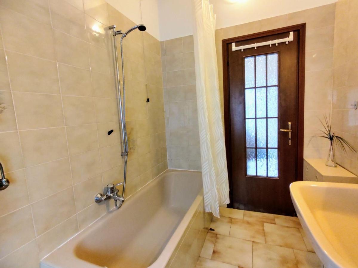 Apartment Nives By Interhome Albonico Ngoại thất bức ảnh